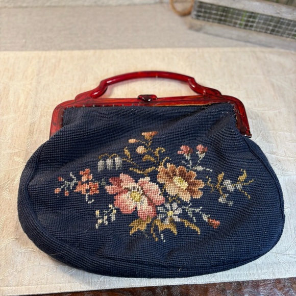 Vintage Sewing Tapestry Bag/Handbag with Bakelite Handle, Blue Floral. Clutch - Picture 2 of 16